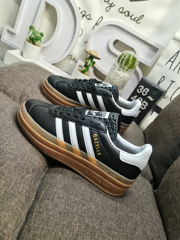 Gazelle bold indoor black