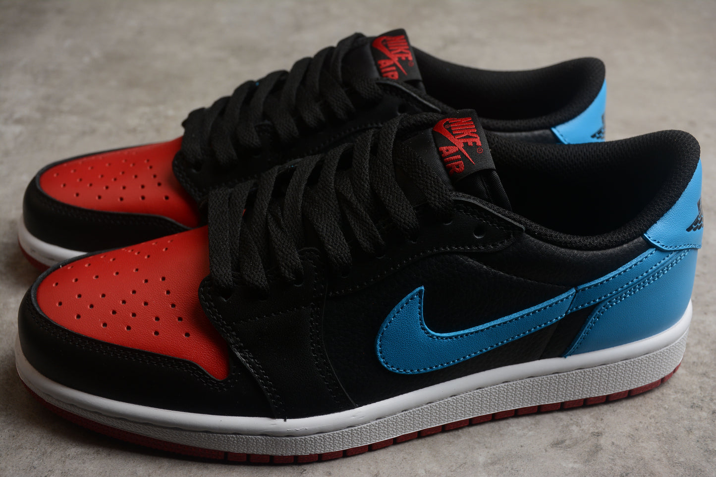 Jordan 1 Low unc to chicago