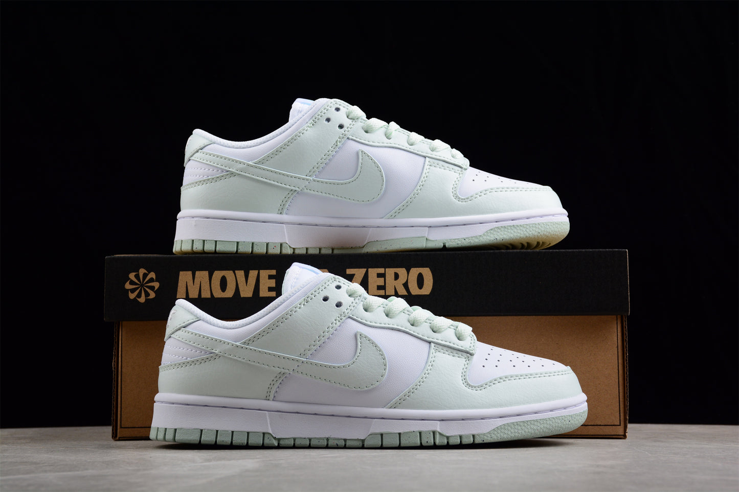 Dunk Low nature white mint