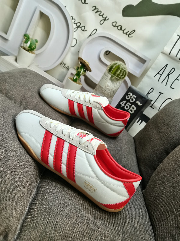 TOKYO white red