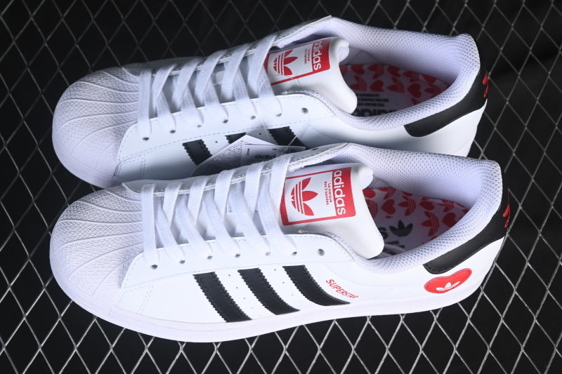 Superstar love white black