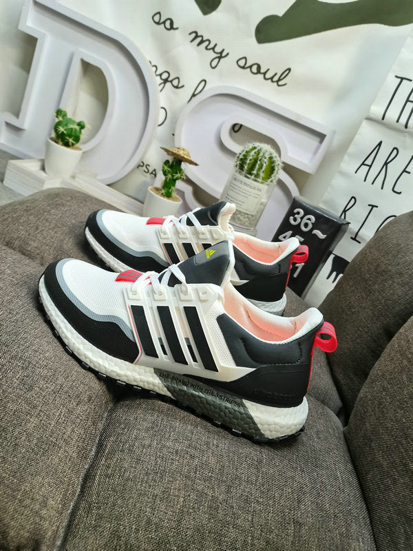 UltraBoost white black redlines