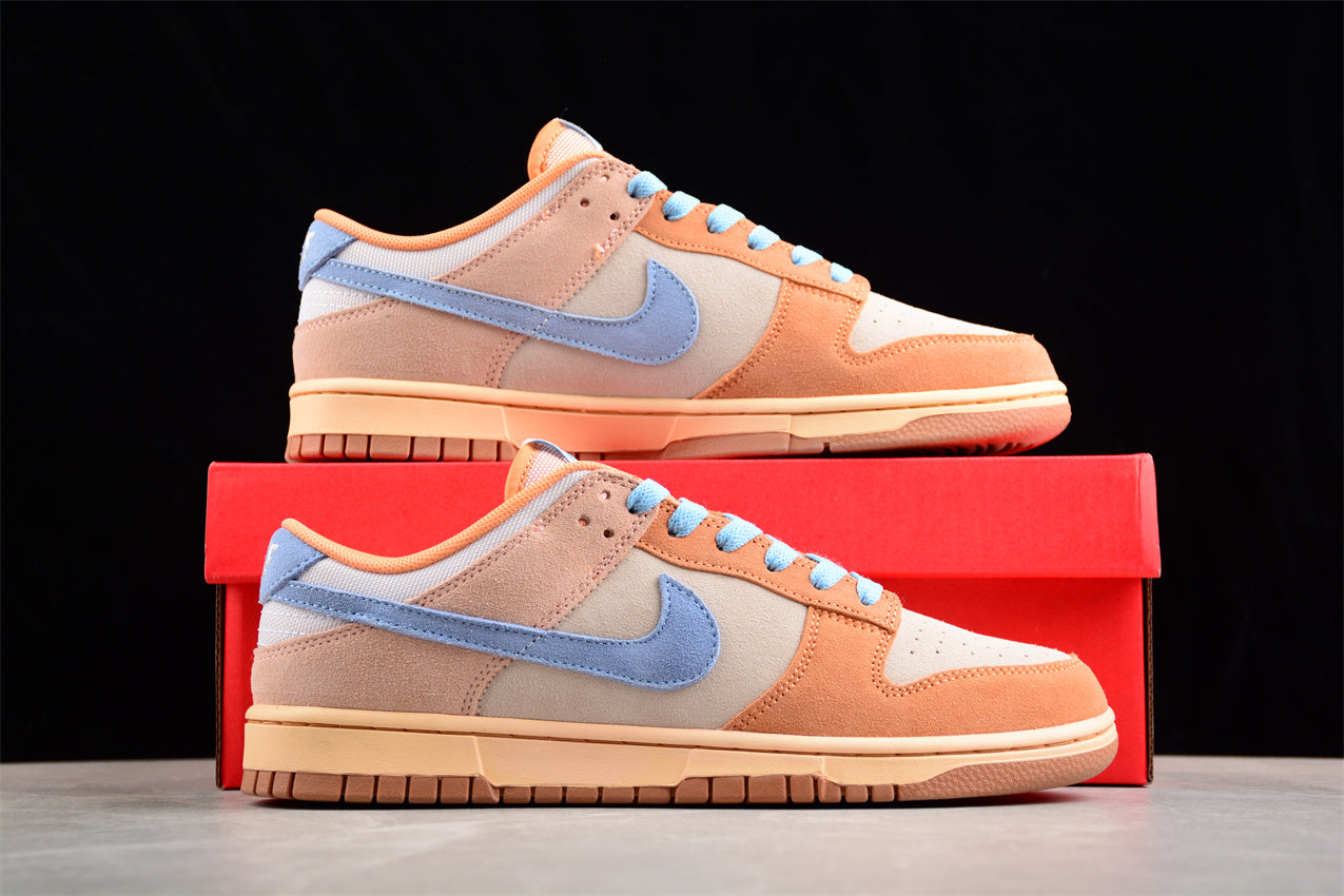 Dunk Low sanddrift blue