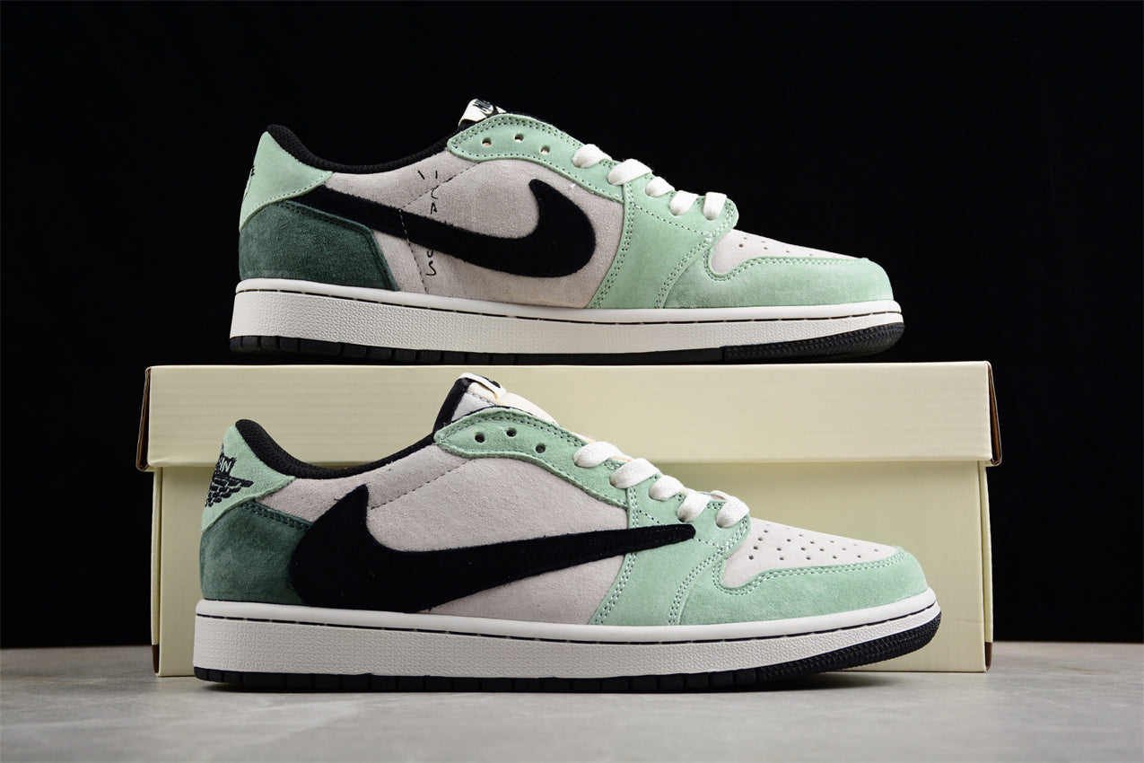 Jordan 1 Low x Travis Scott greentones