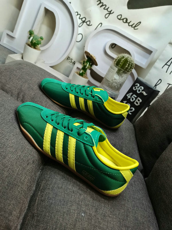 TOKYO green yellow