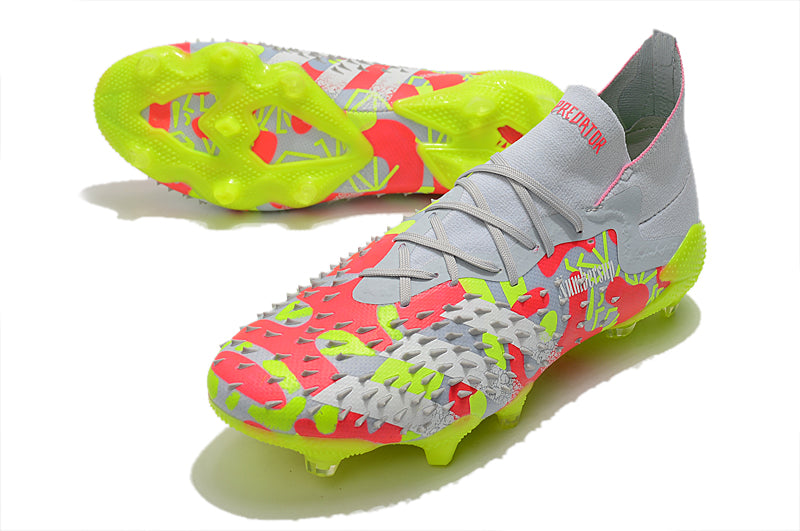 Predator Freak white salmon volt