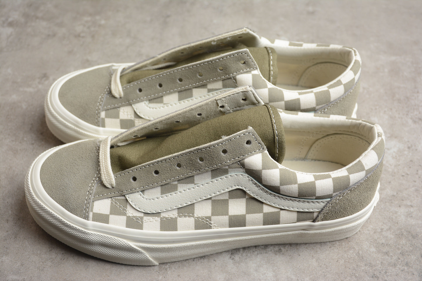 Vans Ward olive chess