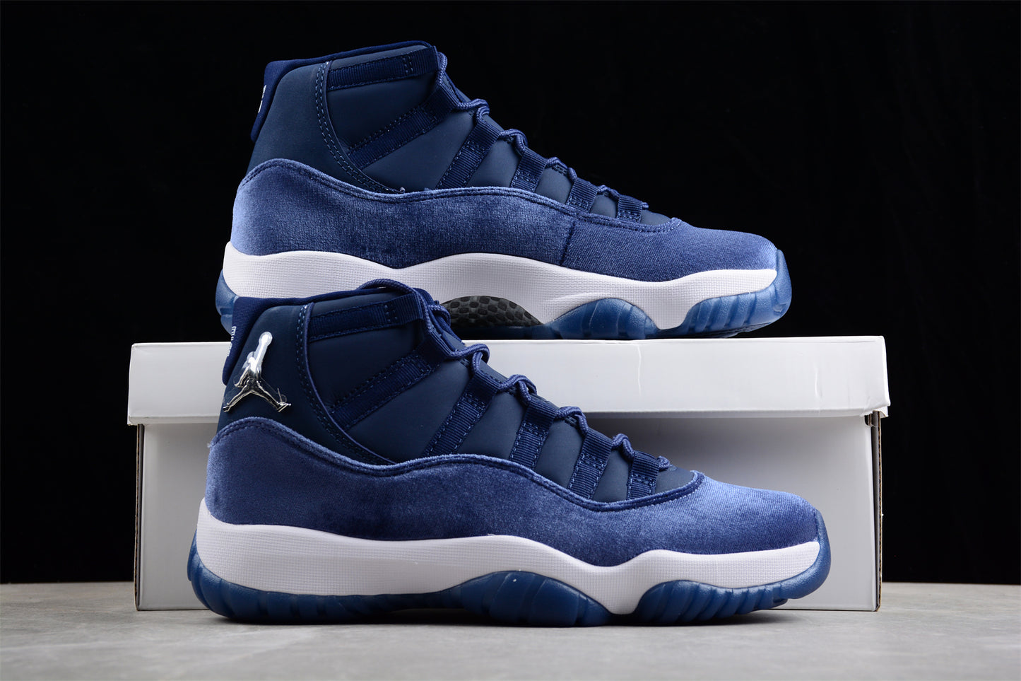 Jordan 11 midnight navy