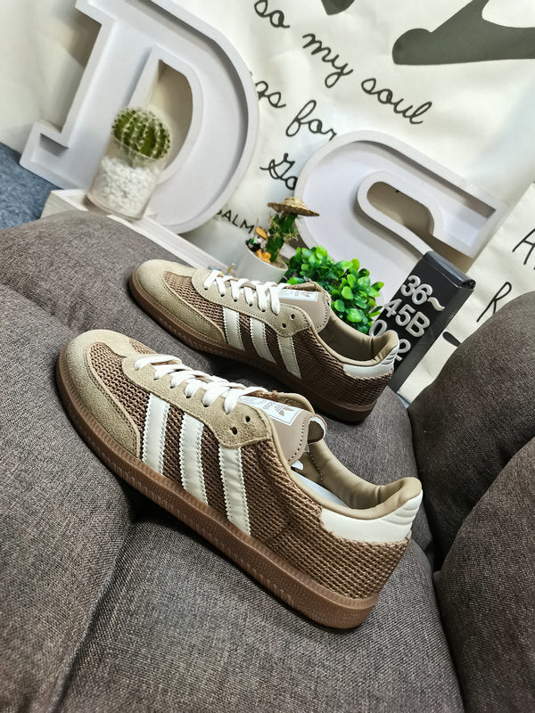 Samba cardboard