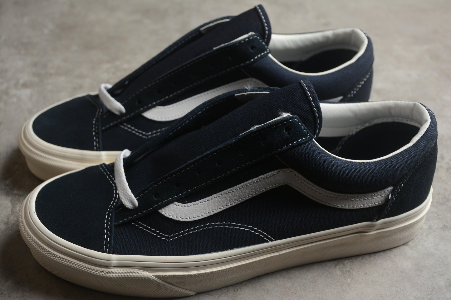 Vans Ward black