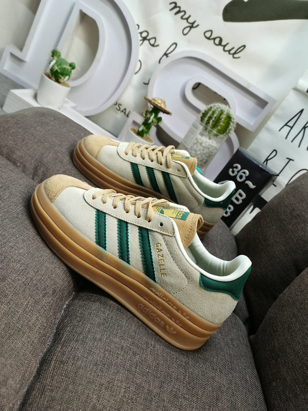Gazelle bold white green