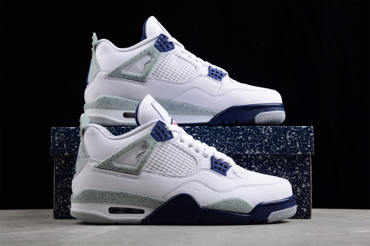 Jordan 4 midnight navy