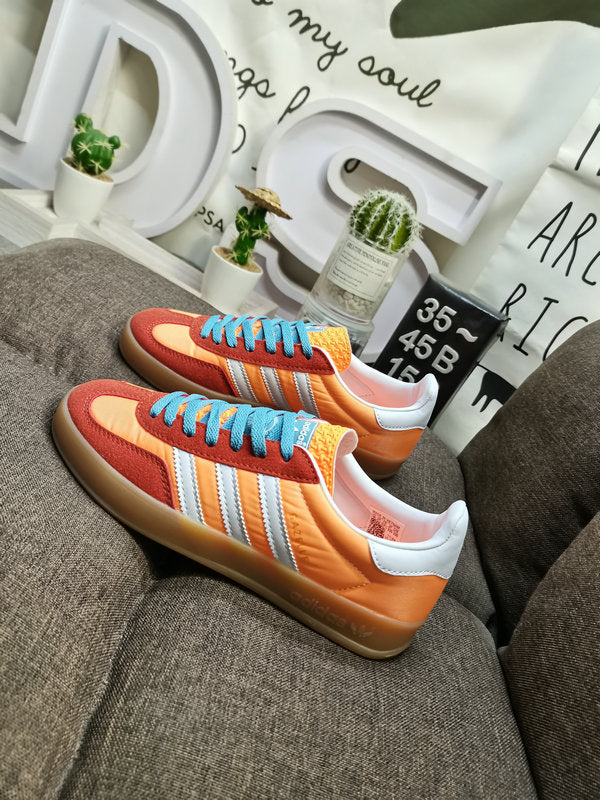Gazelle indoor prevolved orange