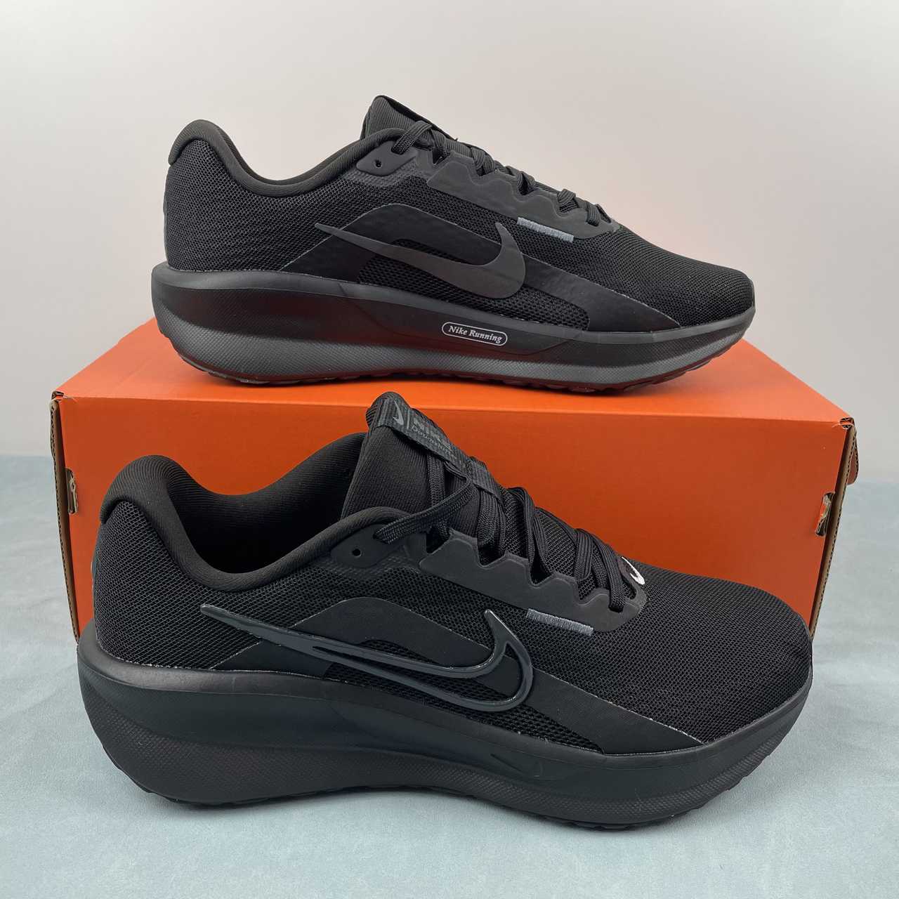 DownShifter 13 black