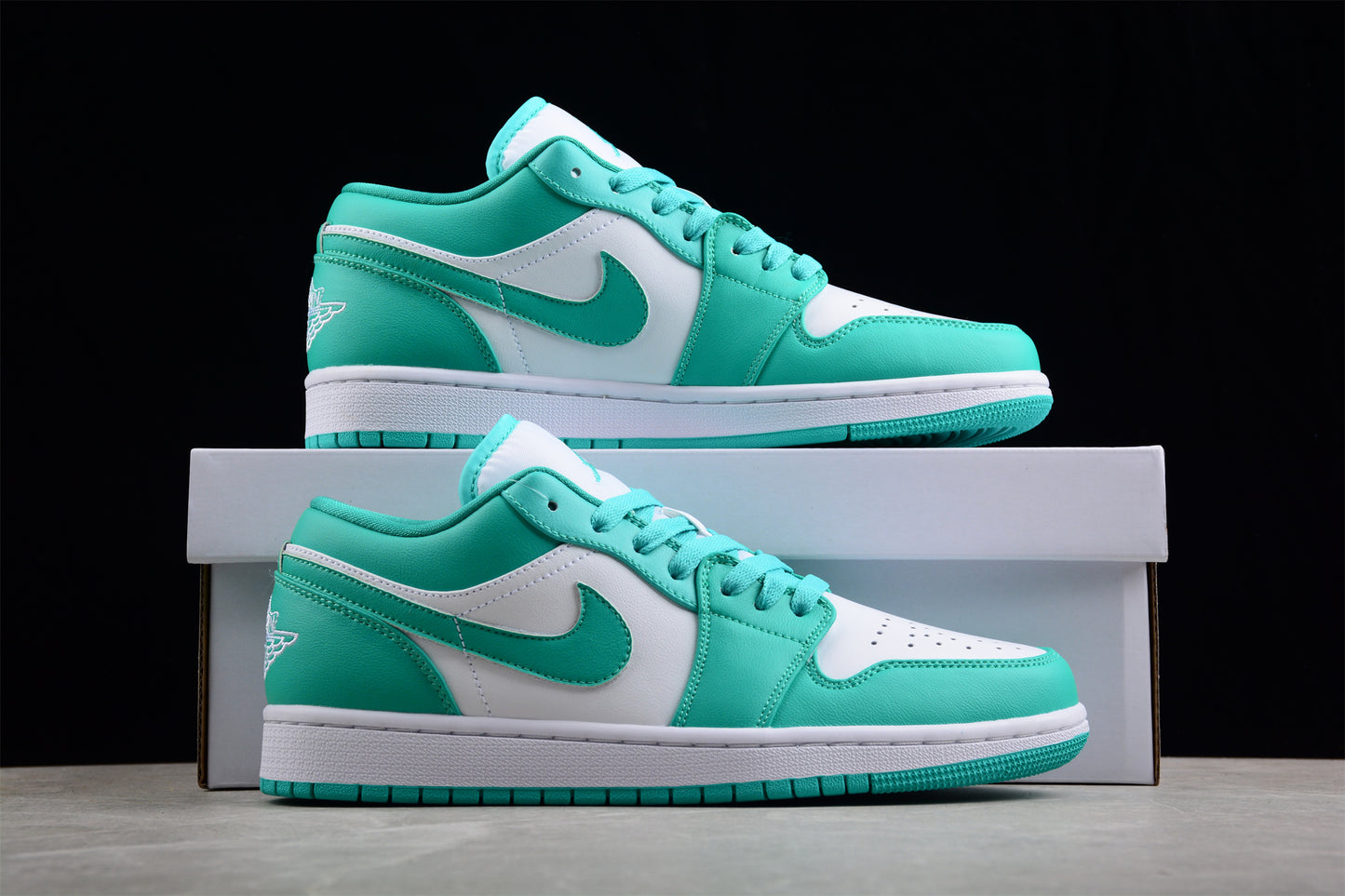 Jordan 1 Low turquoise