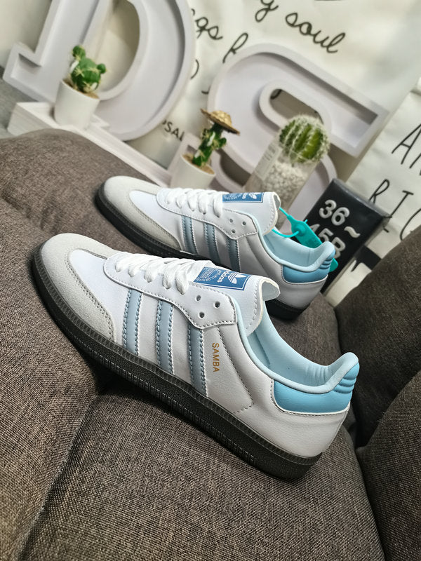 Samba white blue sky
