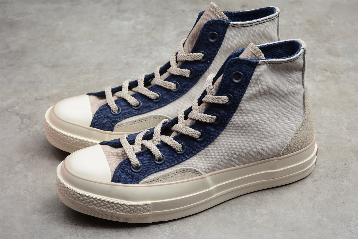 Converse denim