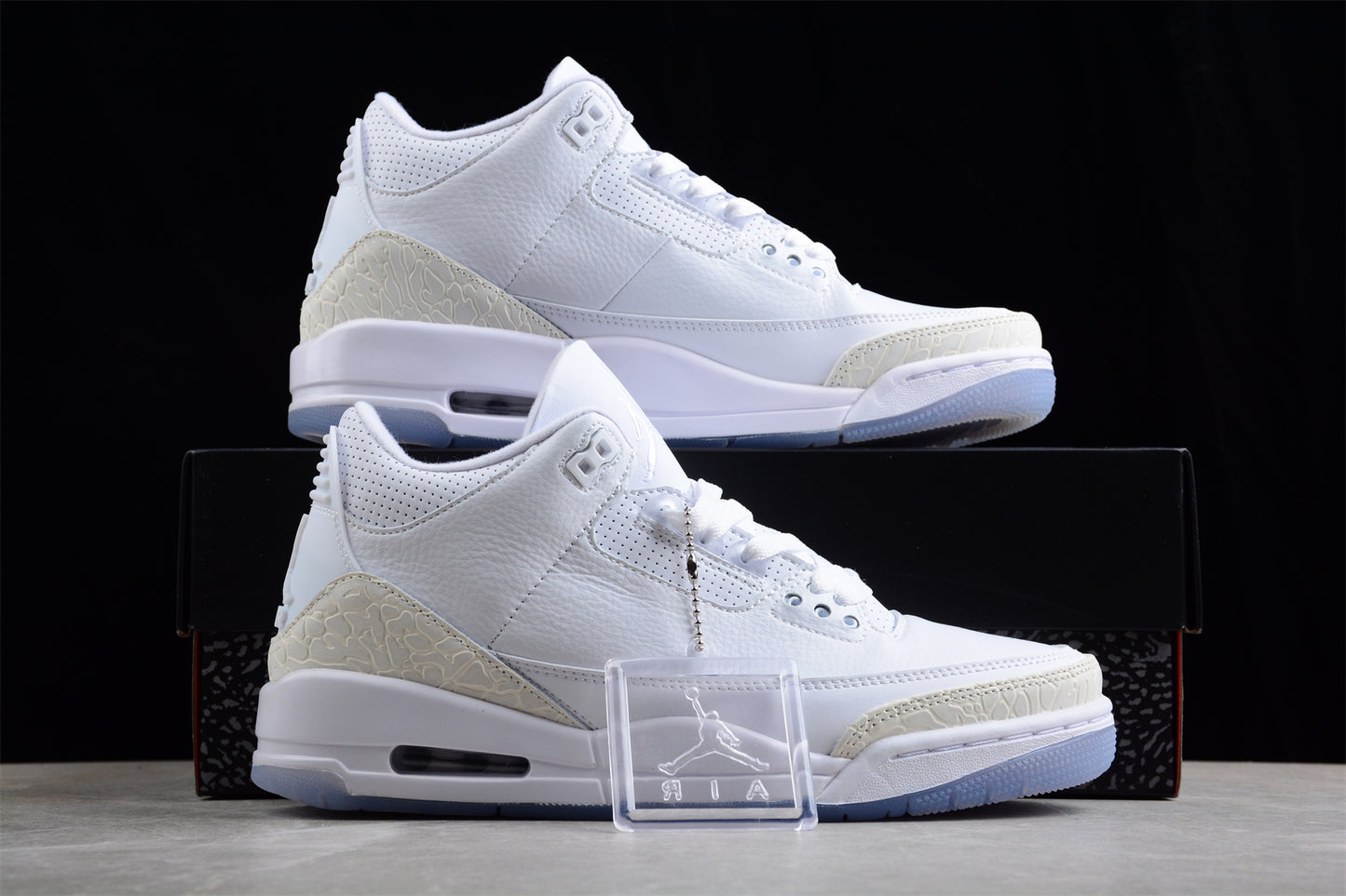 Jordan 3 pure money