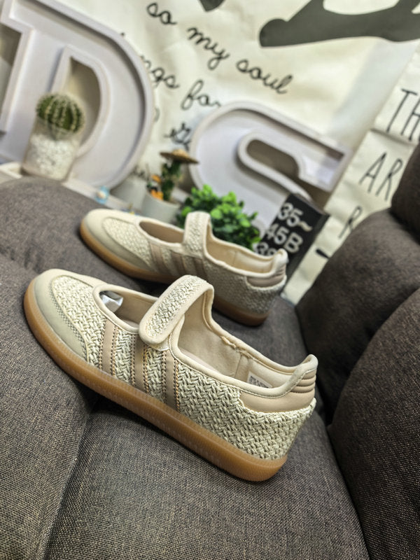 Samba jane ballerina quartz
