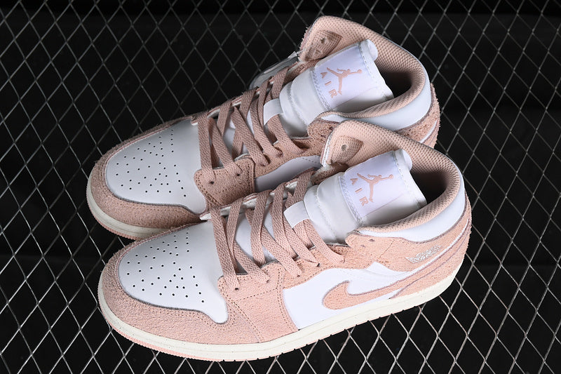 Jordan 1 Mid legend pink