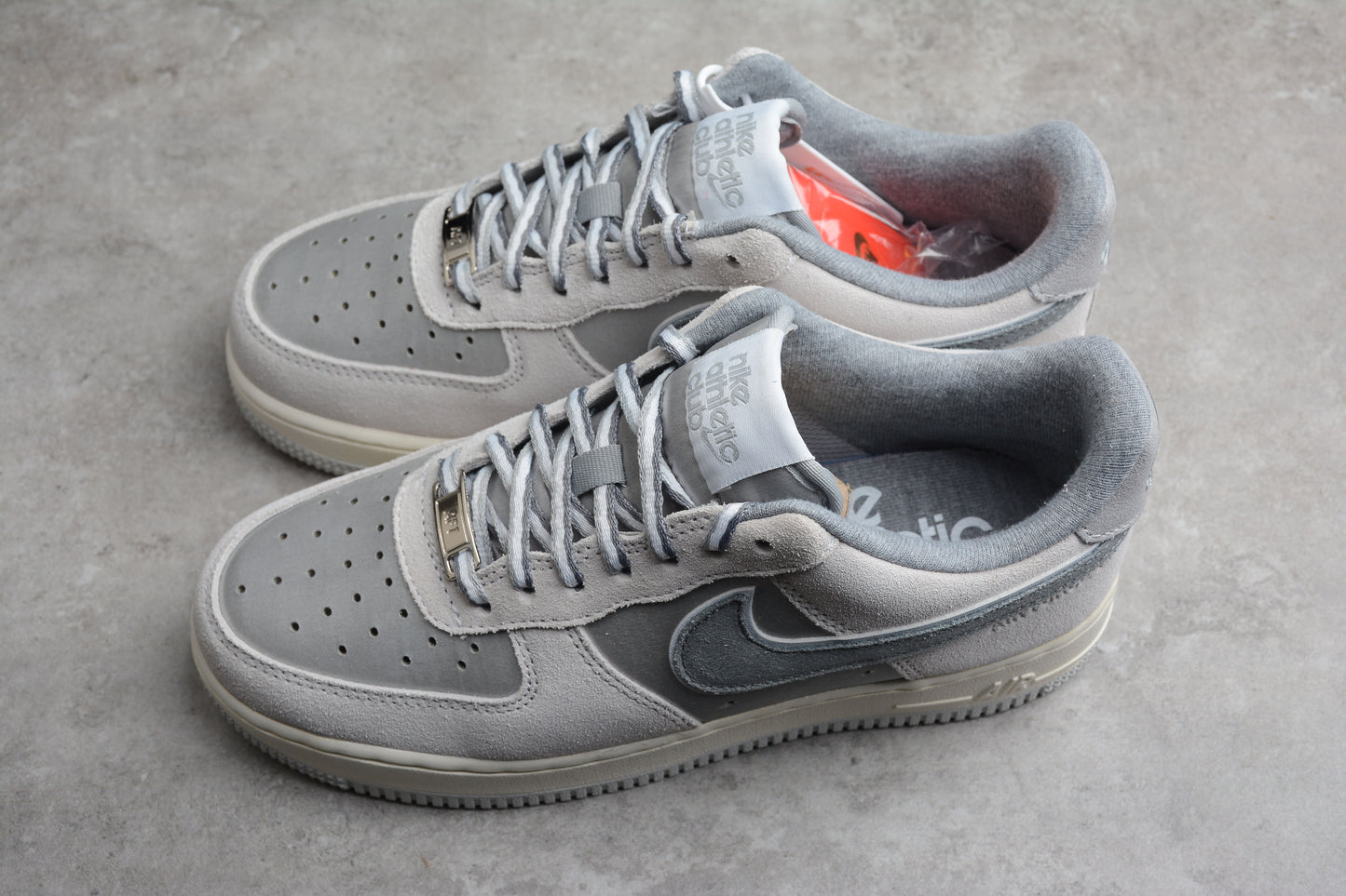 Air Force 1 athletic club grey
