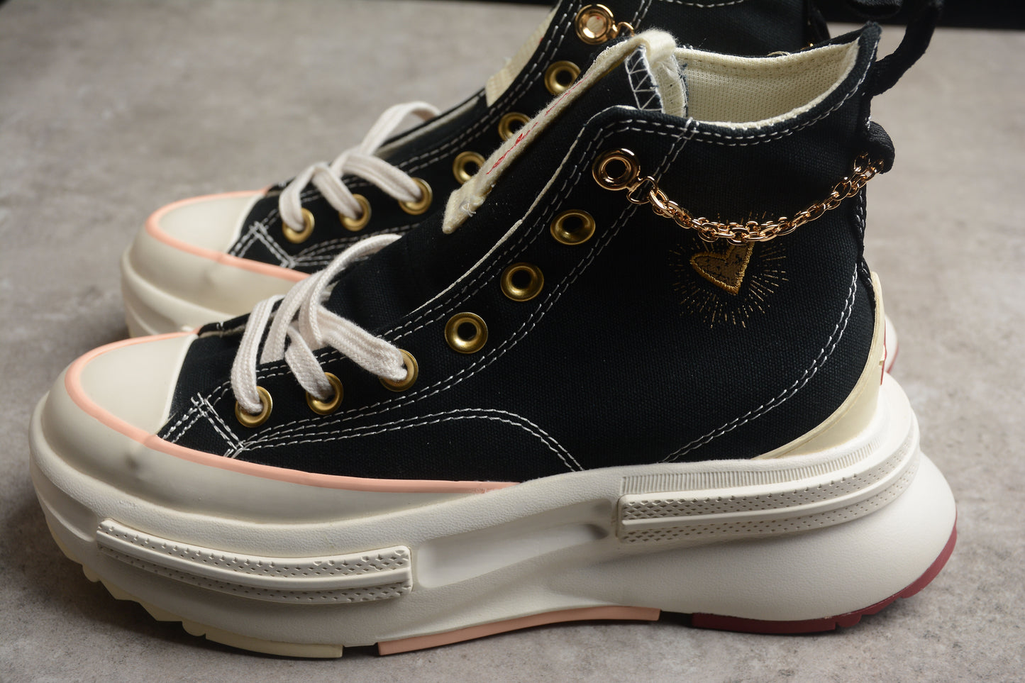 Converse run star legacy black and gold