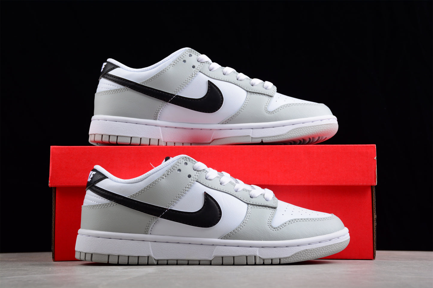 Dunk Low lottery grey