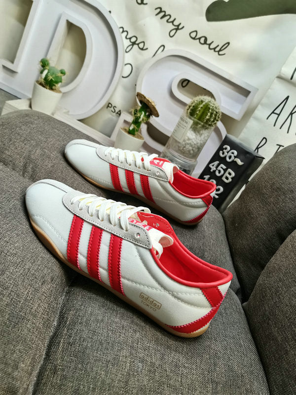 TOKYO white red