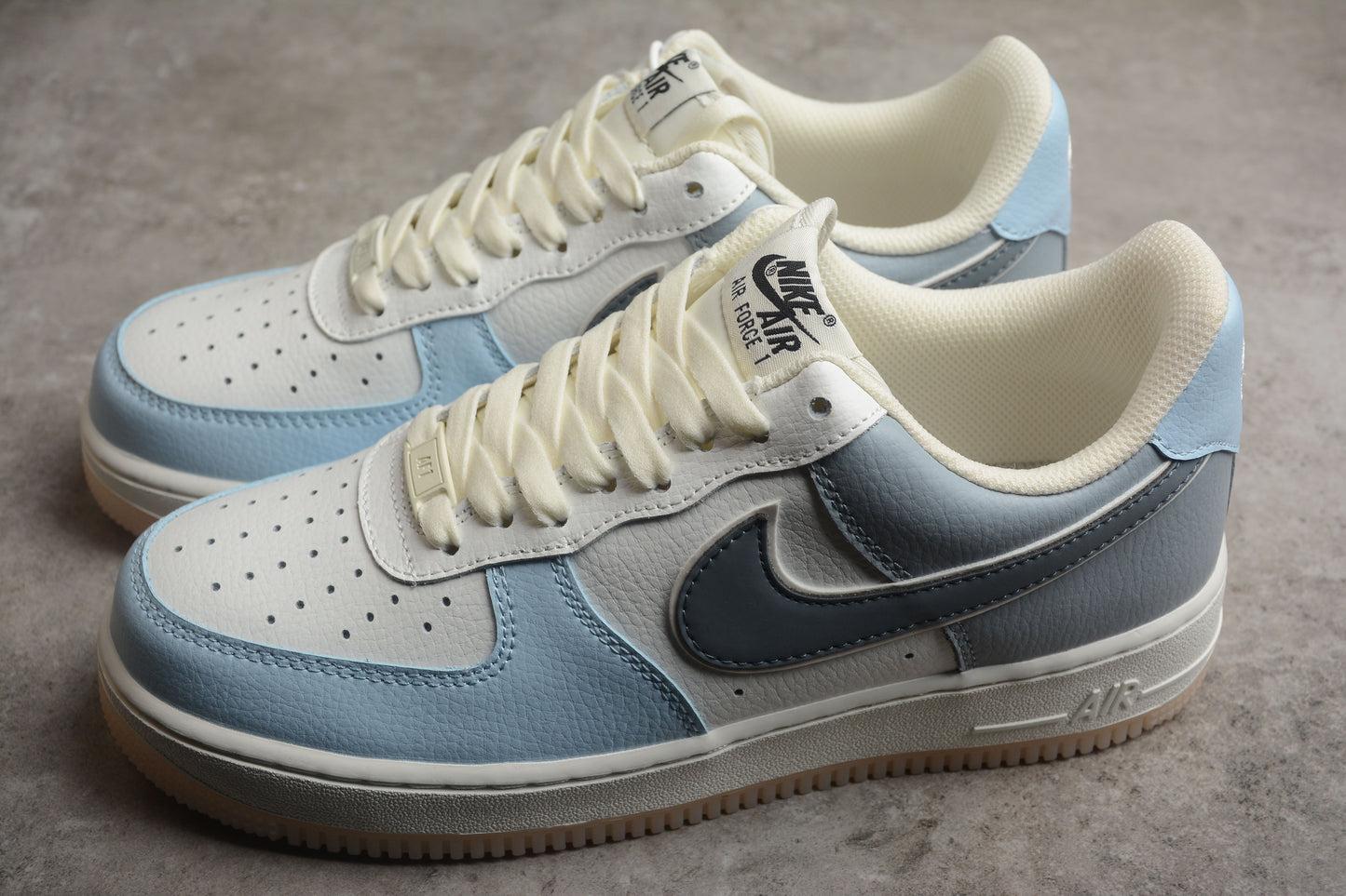 Air Force 1 white grey sky