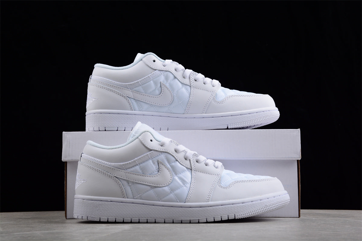 Jordan 1 Low triple white