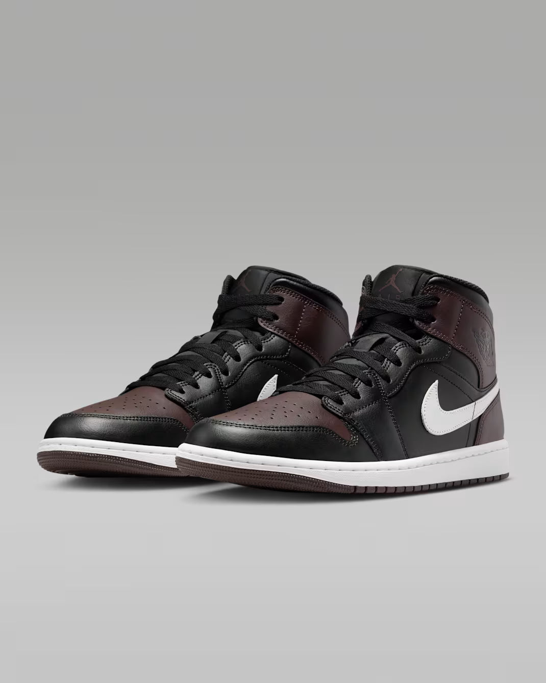 Jordan 1 Mid baroque brown
