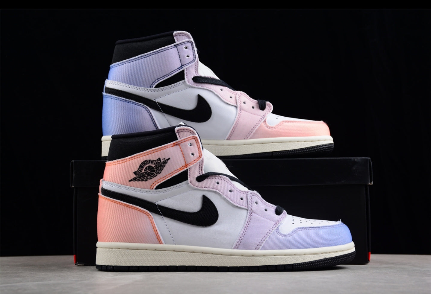 Jordan 1 High skyline