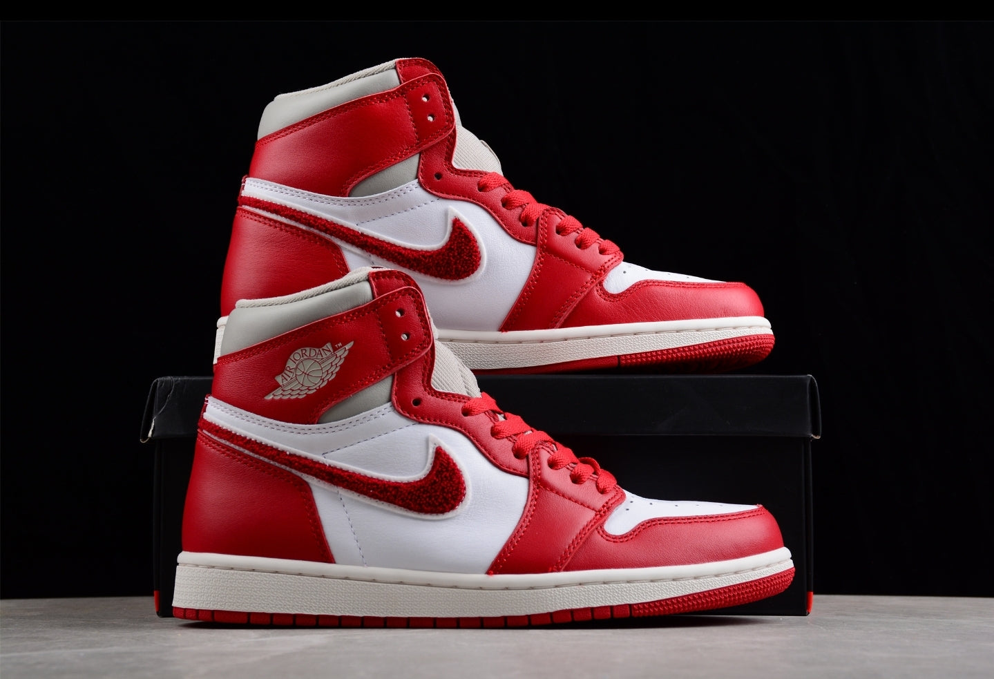 Jordan 1 High iron ore