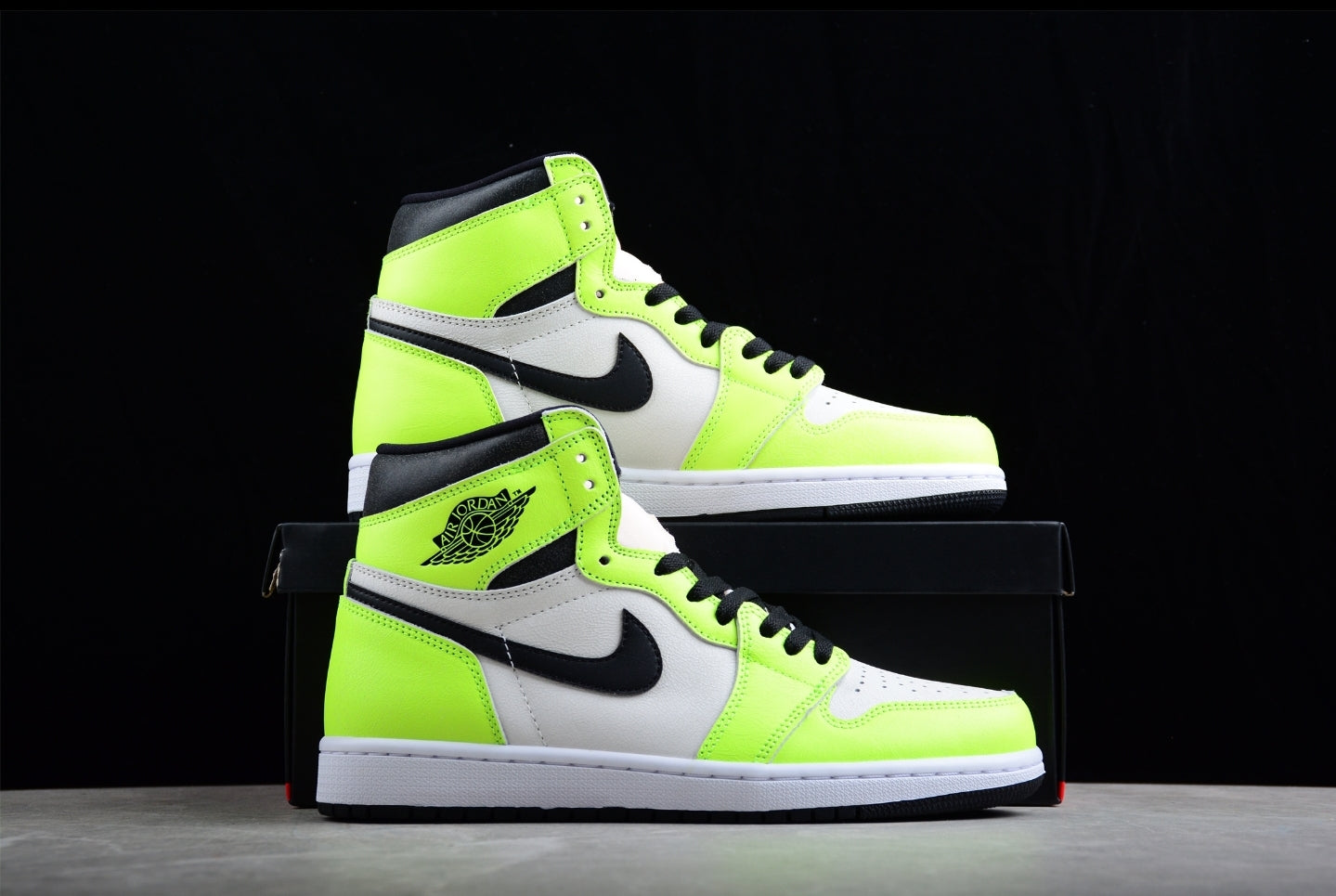 Jordan 1 High volt