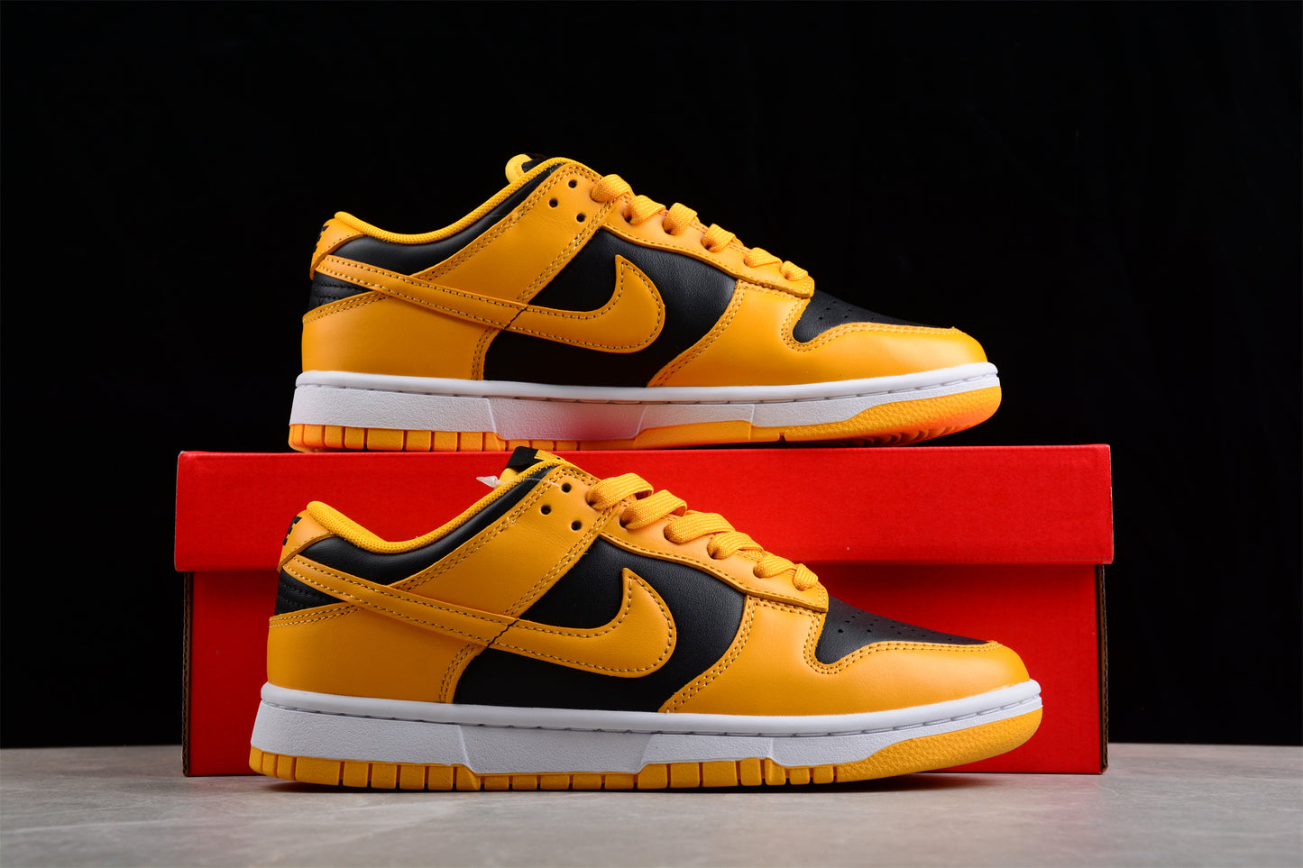 Dunk Low goldenrod