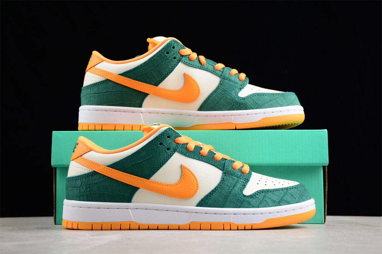Dunk SB Low legion pine
