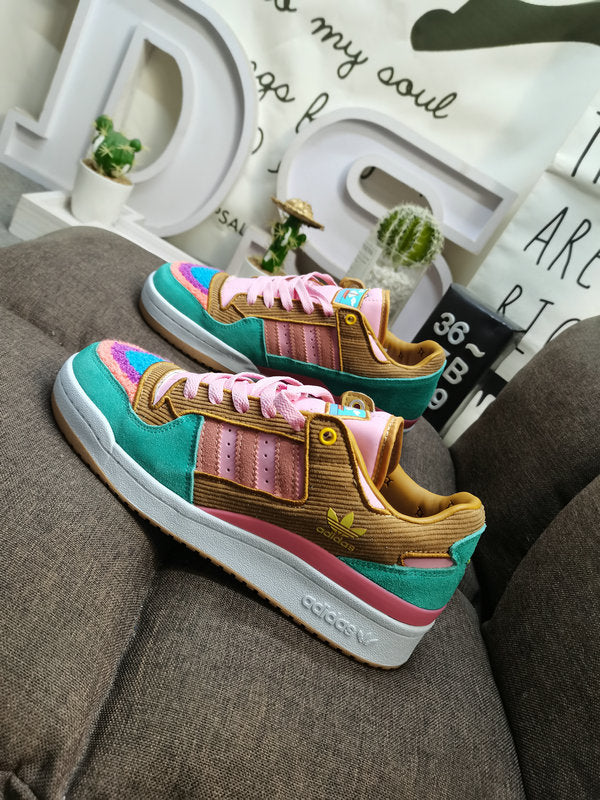 Forum x The Simpsons "Living Room"