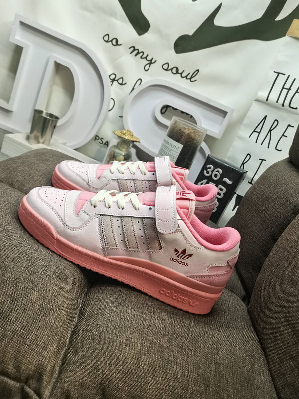 Forum pink