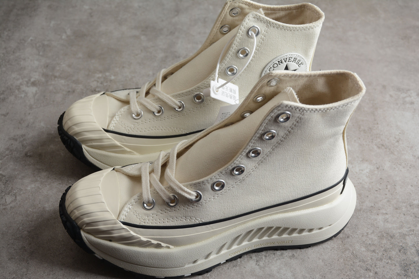 Converse AT-CX white