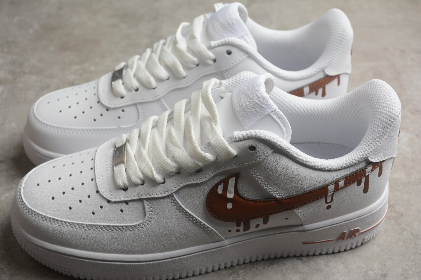 Air Force 1 white melted brown