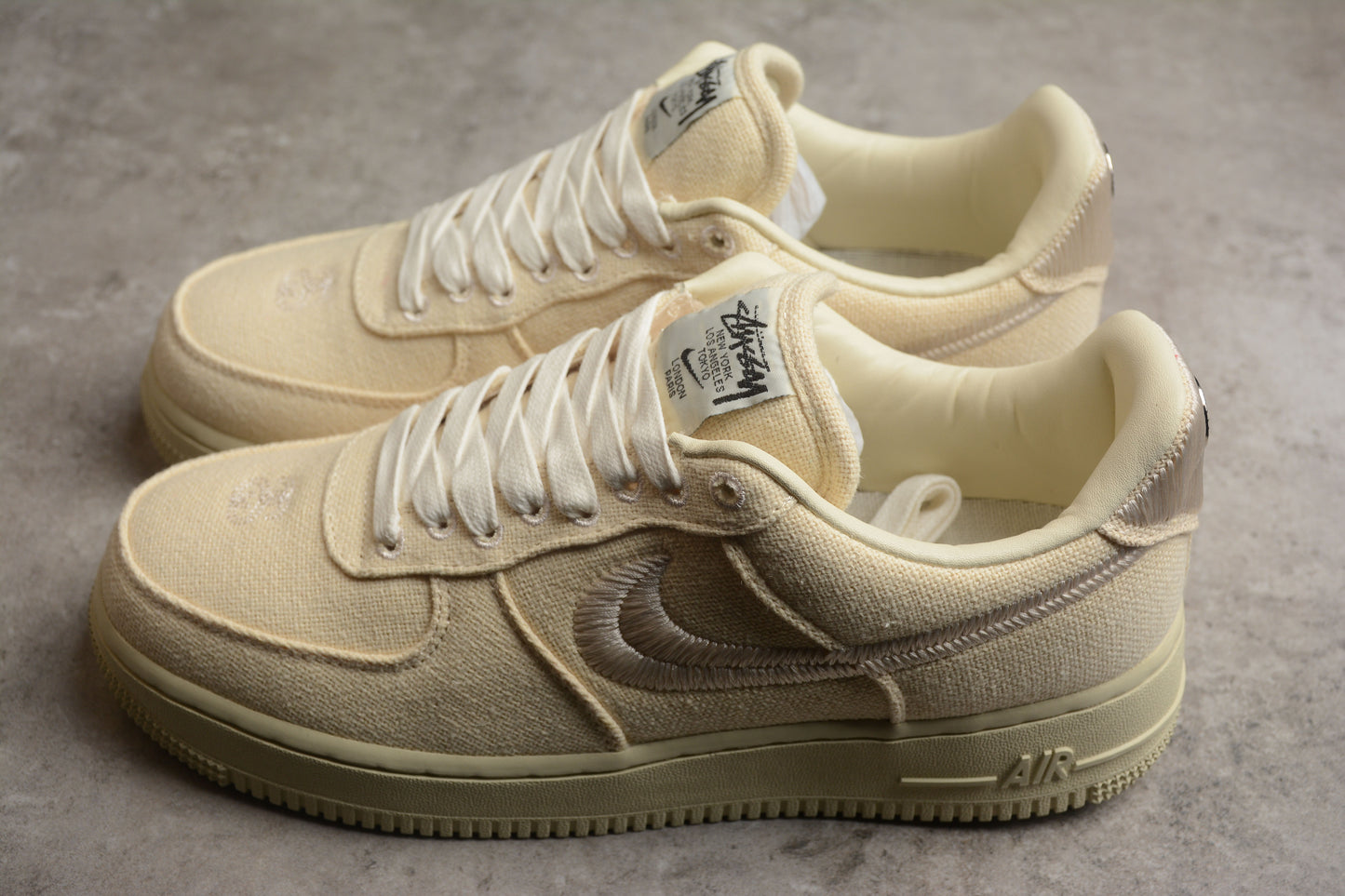 Air Force 1 stussy sand