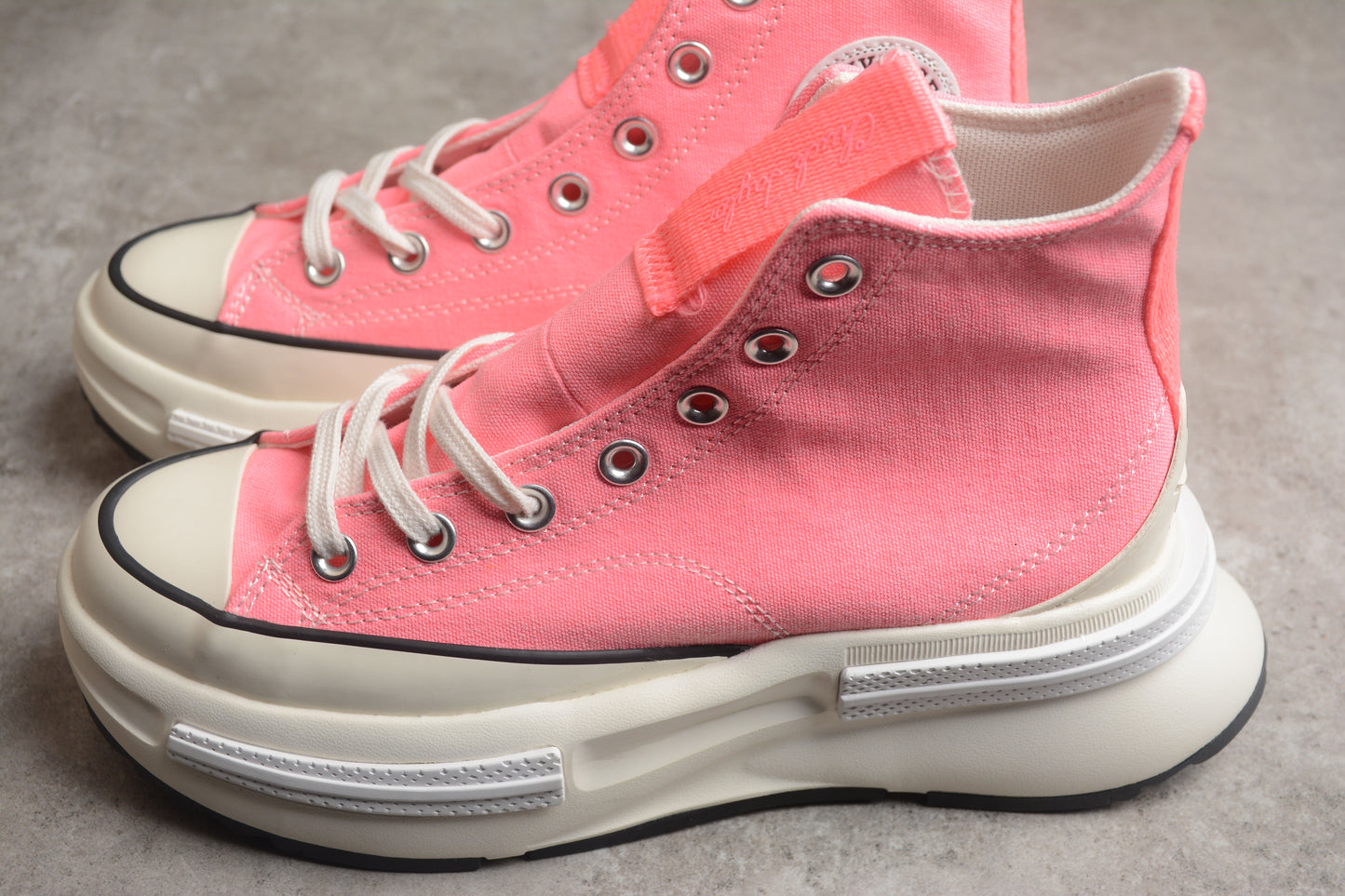Converse run star hike pink