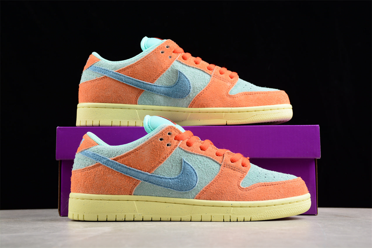 Dunk SB Low noise aqua