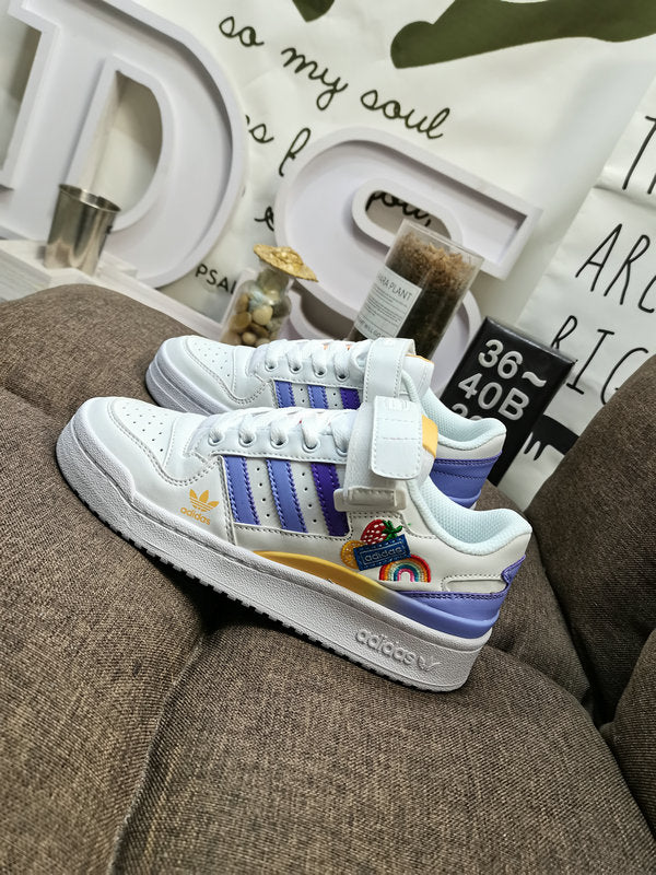 Forum stickers purple