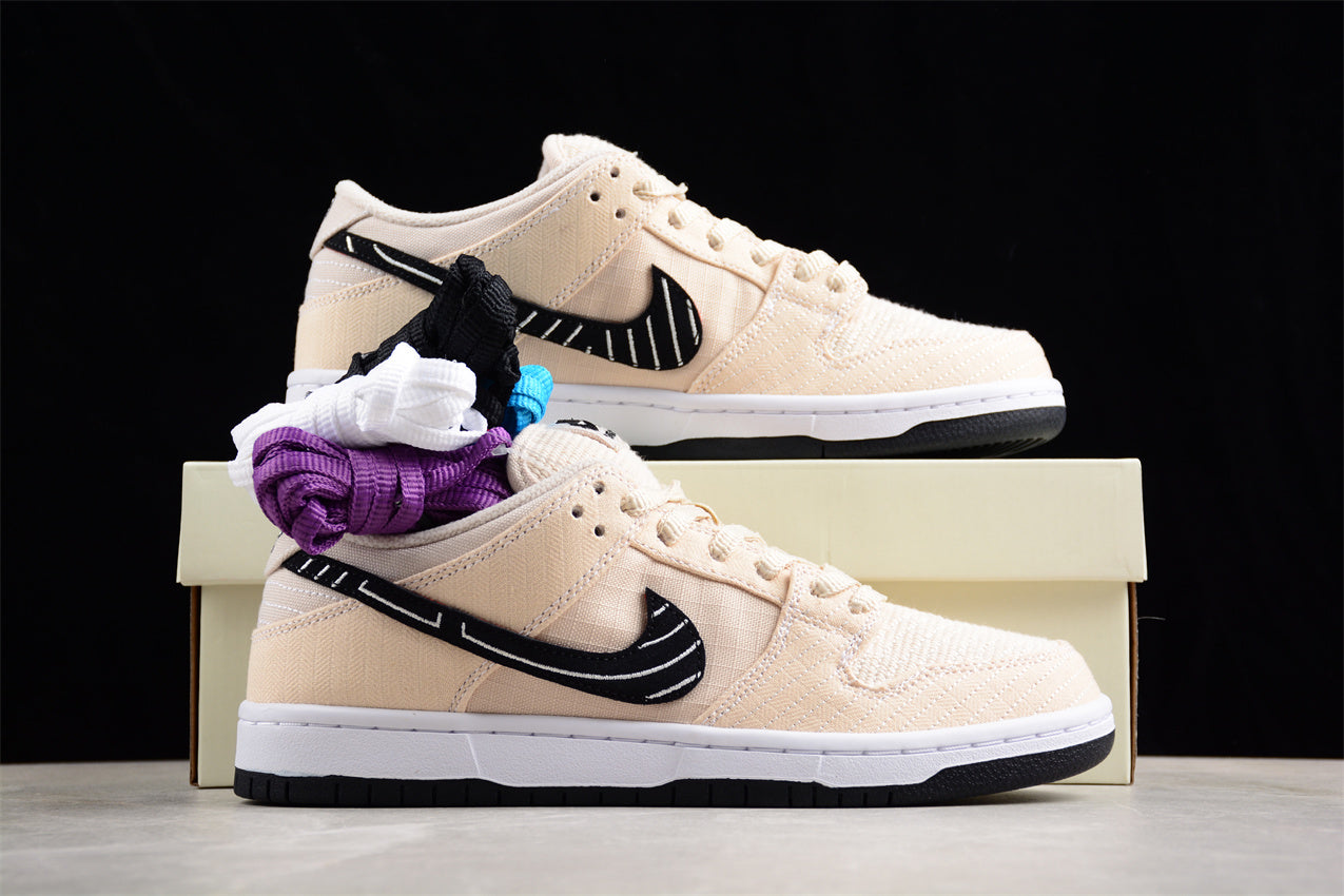 Dunk SB Low Albino & Preto