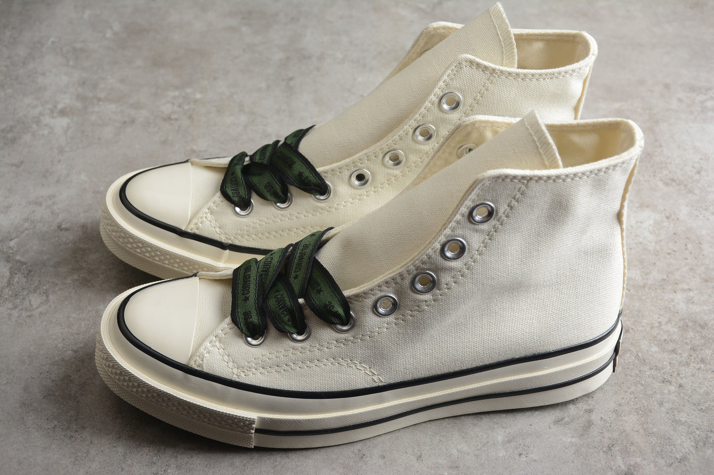 Converse white greenstar