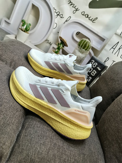 UltraBoost 5 white velvet