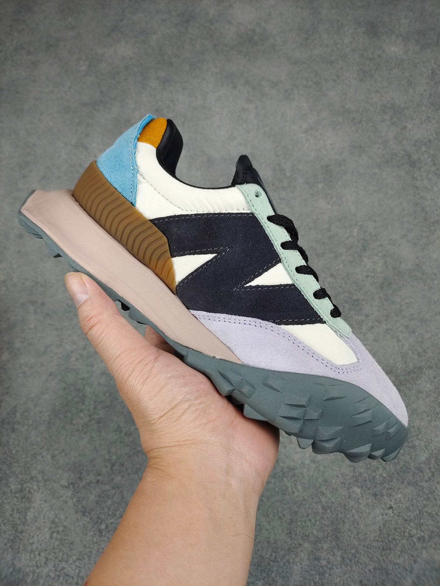 New Balance XC72 bone multicolor