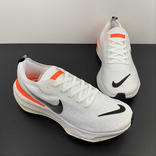 Zoom Invincible white black orange