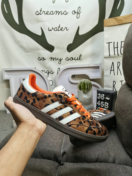 Samba preloved leopard